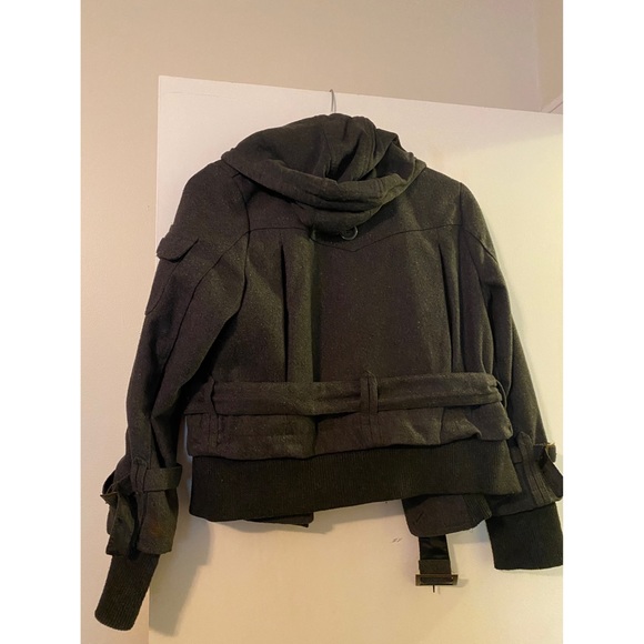 Hooded Bomber - Picture 2 of 2
